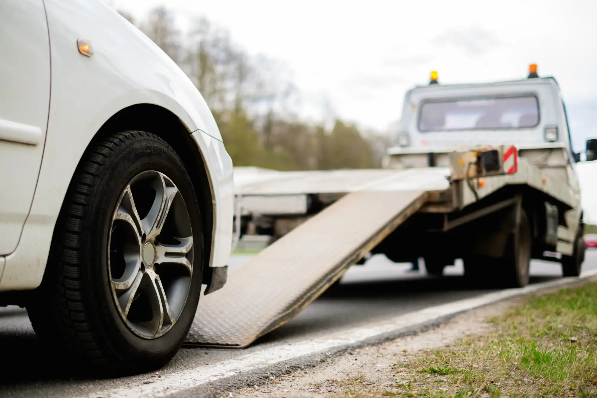 Car towing image